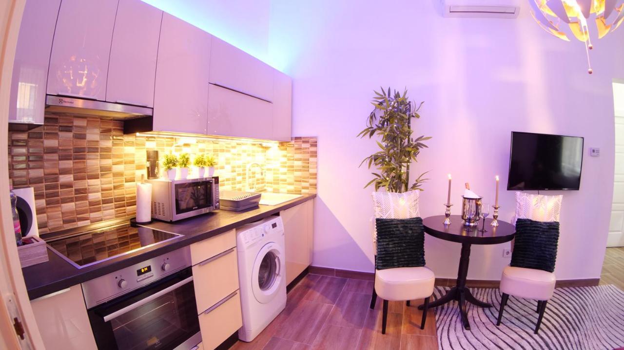 Dolce Vita Supremier Apartment Budapest Exterior photo